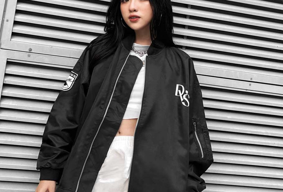 Áo Khoác Dù Bomber Local Brand Davies - Badge Bomber Jacket Davies Brand ®